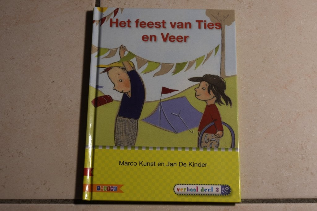Veilig leren lezen Het feest van Ties en VeerAVI M3, Ophalen of Verzenden, Zo goed als nieuw, Fictie algemeen