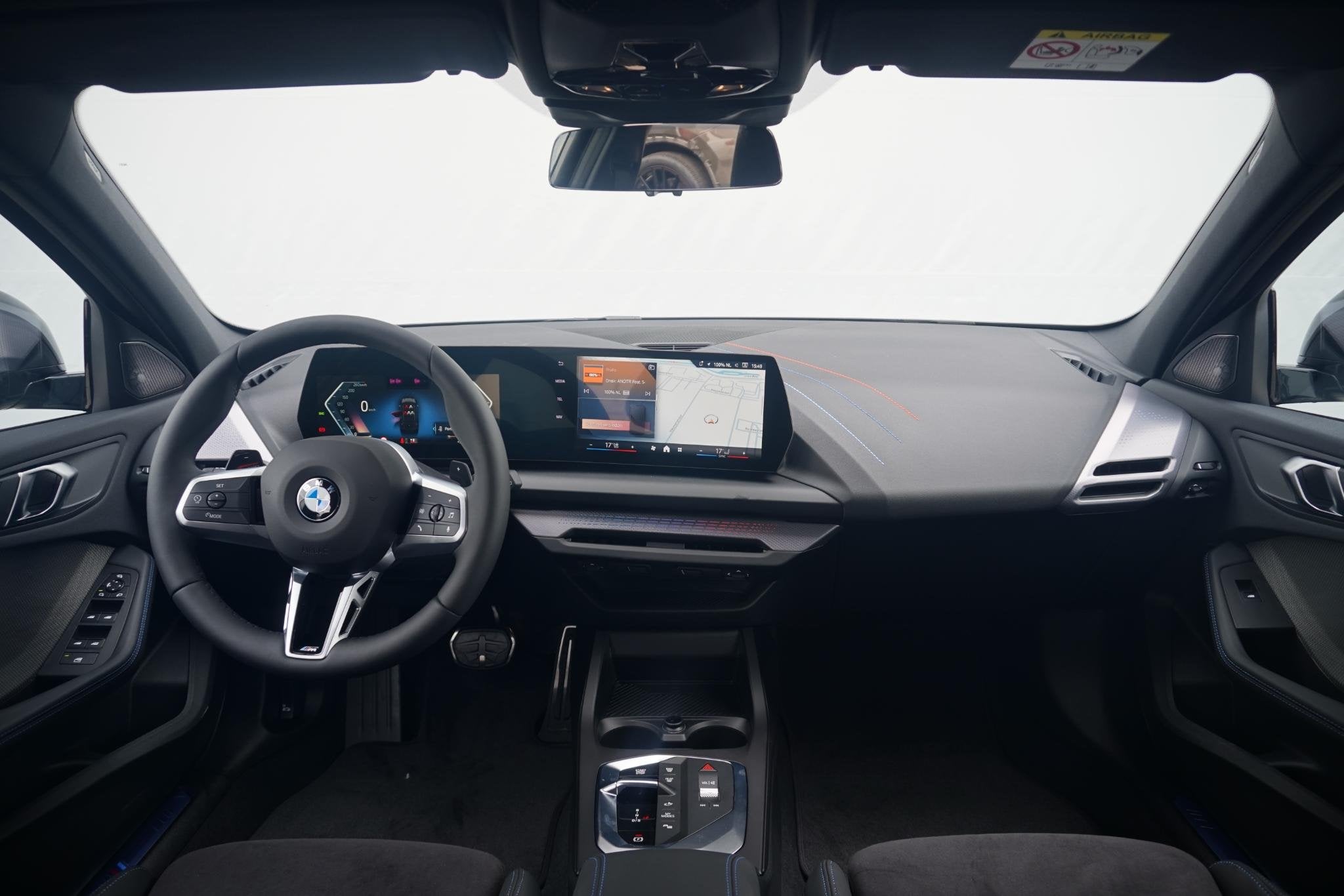 BMW 1 Serie 120 | M Sportpakket | Harman Kardon | Comfort Ac, Met garantie (alle), Zwart, Origineel Nederlands, Bedrijf
