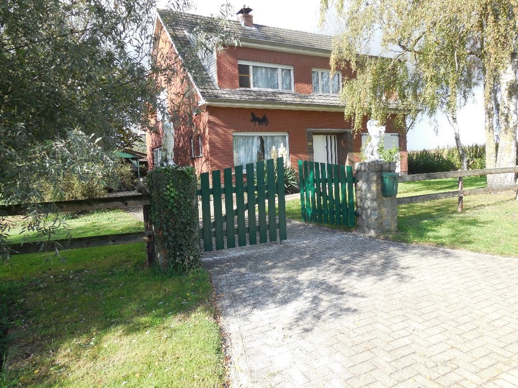 Vrijstaande woning met paardenaccomodatie, Arendonk, Woonhuis, 221 m², Landelijk