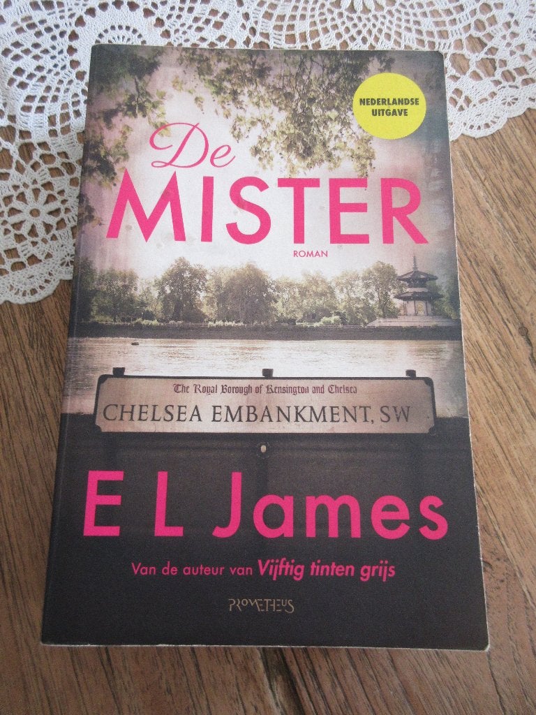 De mister. EL James, Ophalen of Verzenden, Gelezen, E L James