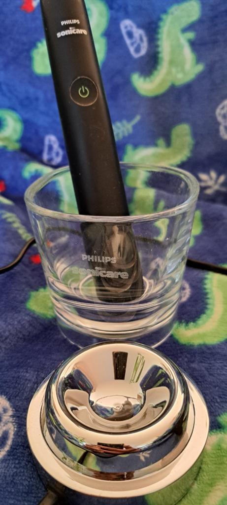 Oplaadglas Philips Sonicare Diamond Clean, Ophalen of Verzenden, Zo goed als nieuw, Tandenborstel