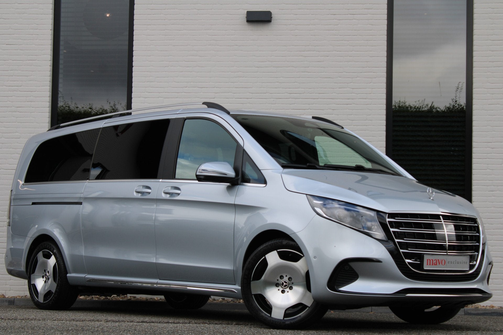 Mercedes-Benz V-Klasse 300d / XXL / AMG / DC / Exclusive / 4, Auto's, Automaat, Gebruikt, 4 cilinders, Met garantie (alle)