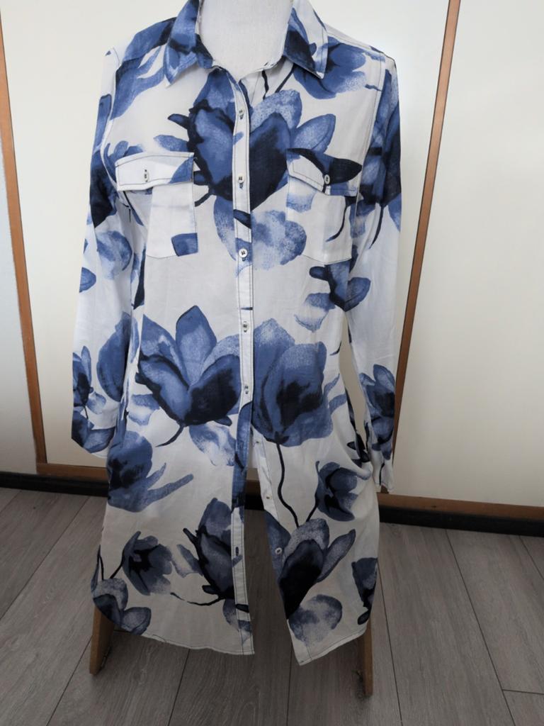 Lange blouse van Uno Due, Ophalen of Verzenden, Zo goed als nieuw, Maat 38/40 (M), Blauw