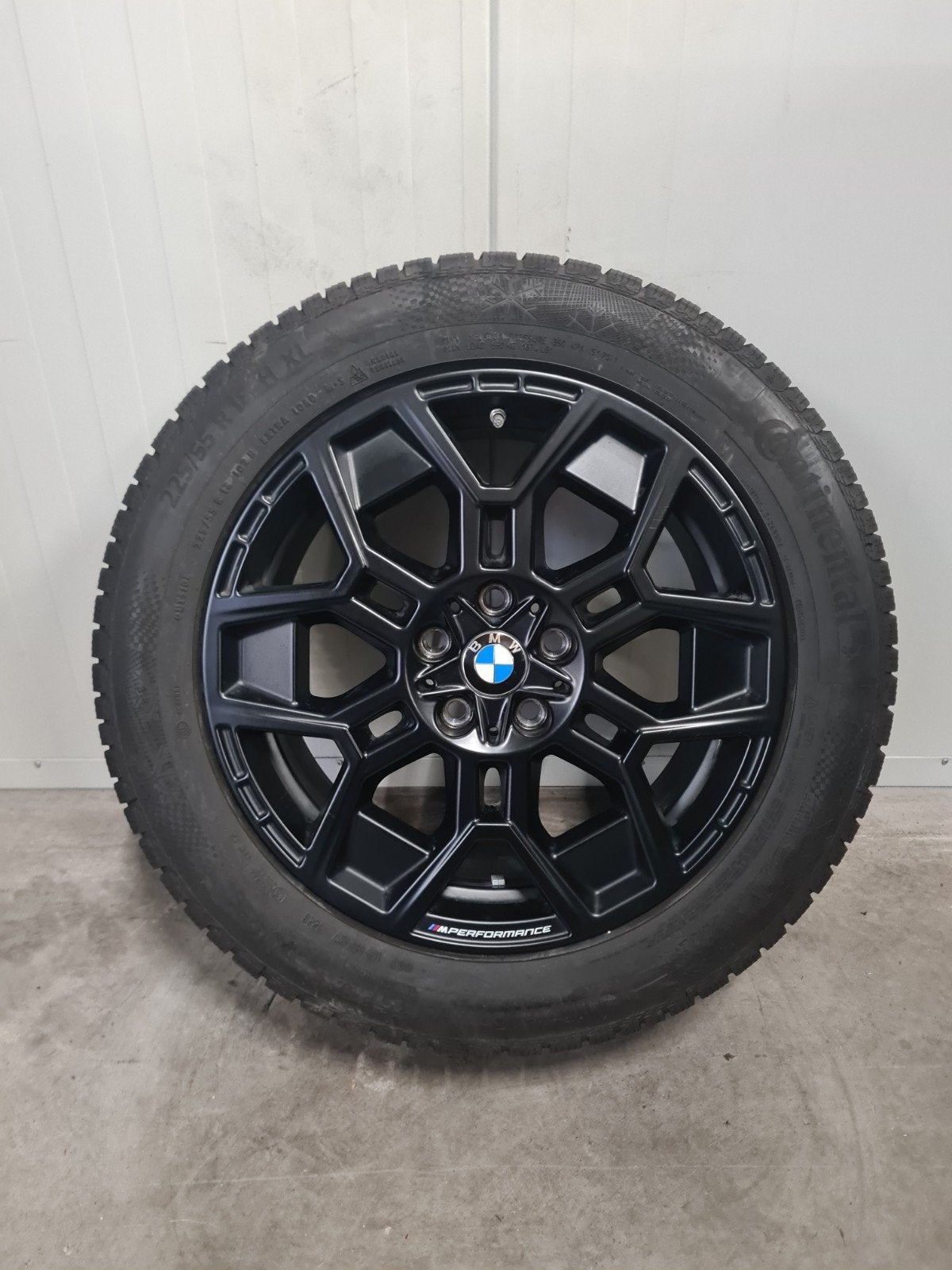 18' BMW X1 iX1 U11 X2 iX2 U10 Styling 880M met winterbanden, 18 inch, Banden en Velgen, Personenwagen, 225 mm