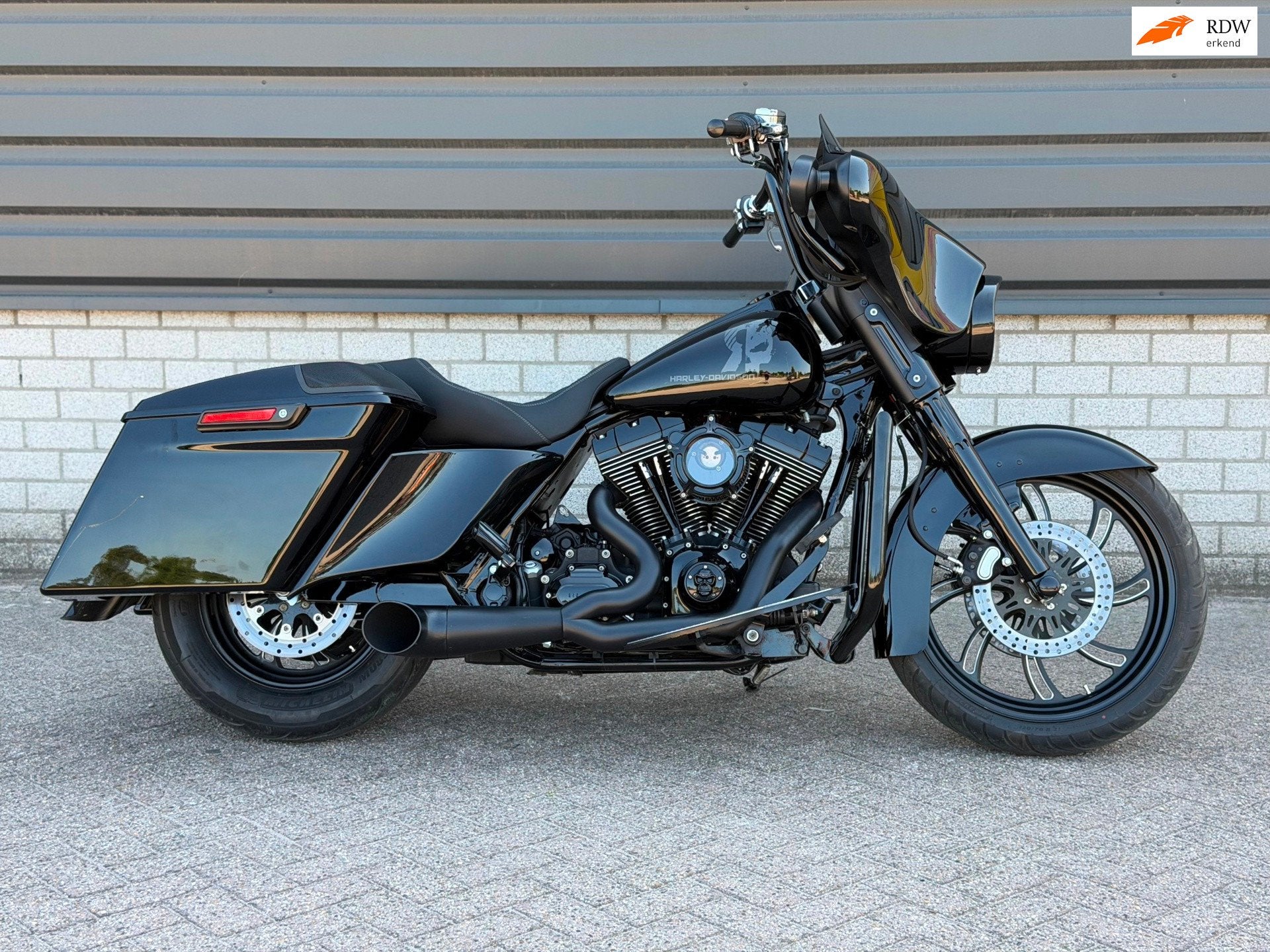 Harley Davidson FLHX 96 Street Glide Custom BLACK EDITION, Bedrijf, Meer dan 35 kW, Toermotor, 1584 cc