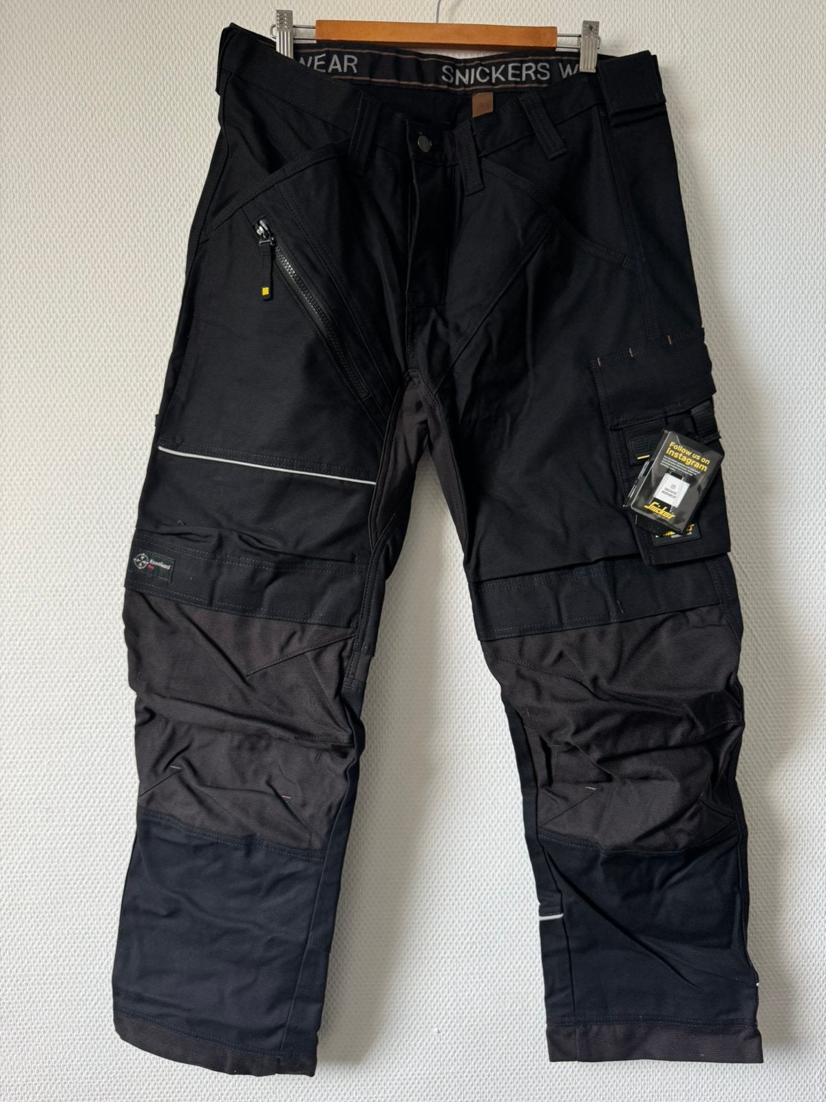 Nieuw Snickers ruffwork Canvas + Work trousers size 52, Verzenden, Nieuw, Maat 52/54 (L), Zwart