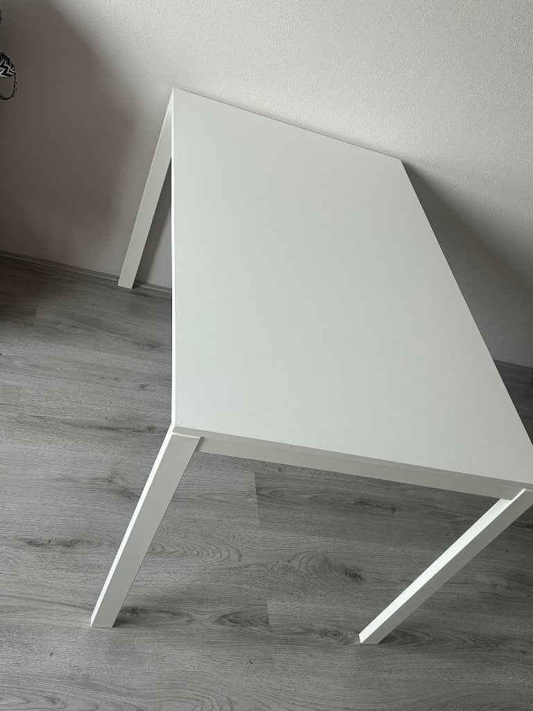 IKEA MELLTORP eettafel / dining table (VIHALS), Ophalen, 100 tot 150 cm, 50 tot 100 cm, Zo goed als nieuw