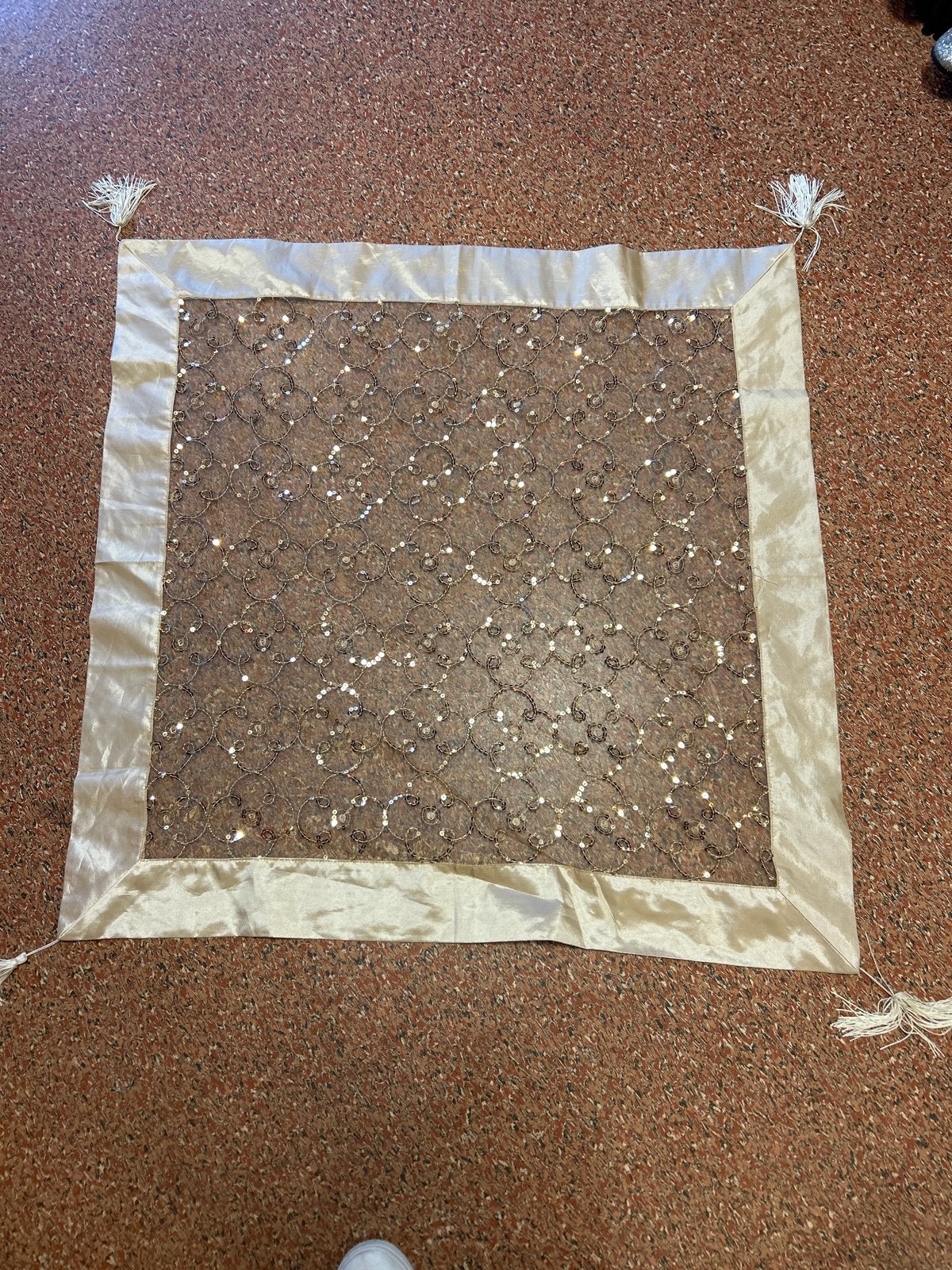 Oosters Tafelkleed met Pailletten - 85x85cm, Gebruikt, Ophalen of Verzenden, Franjes/kwastjes, Tafelkleed