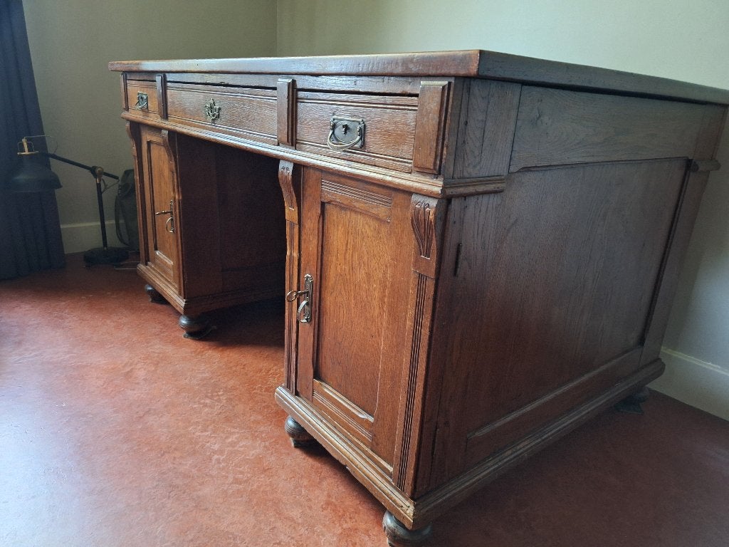 Mooi oud  bureau, Antiek en Kunst, Ophalen