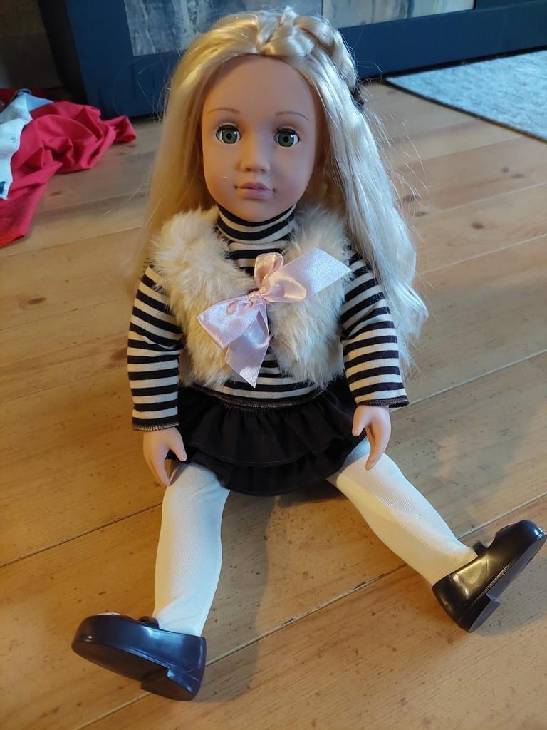 Our Generation Pop, Verzamelen, Poppen, Ophalen, Zo goed als nieuw, Fashion Doll