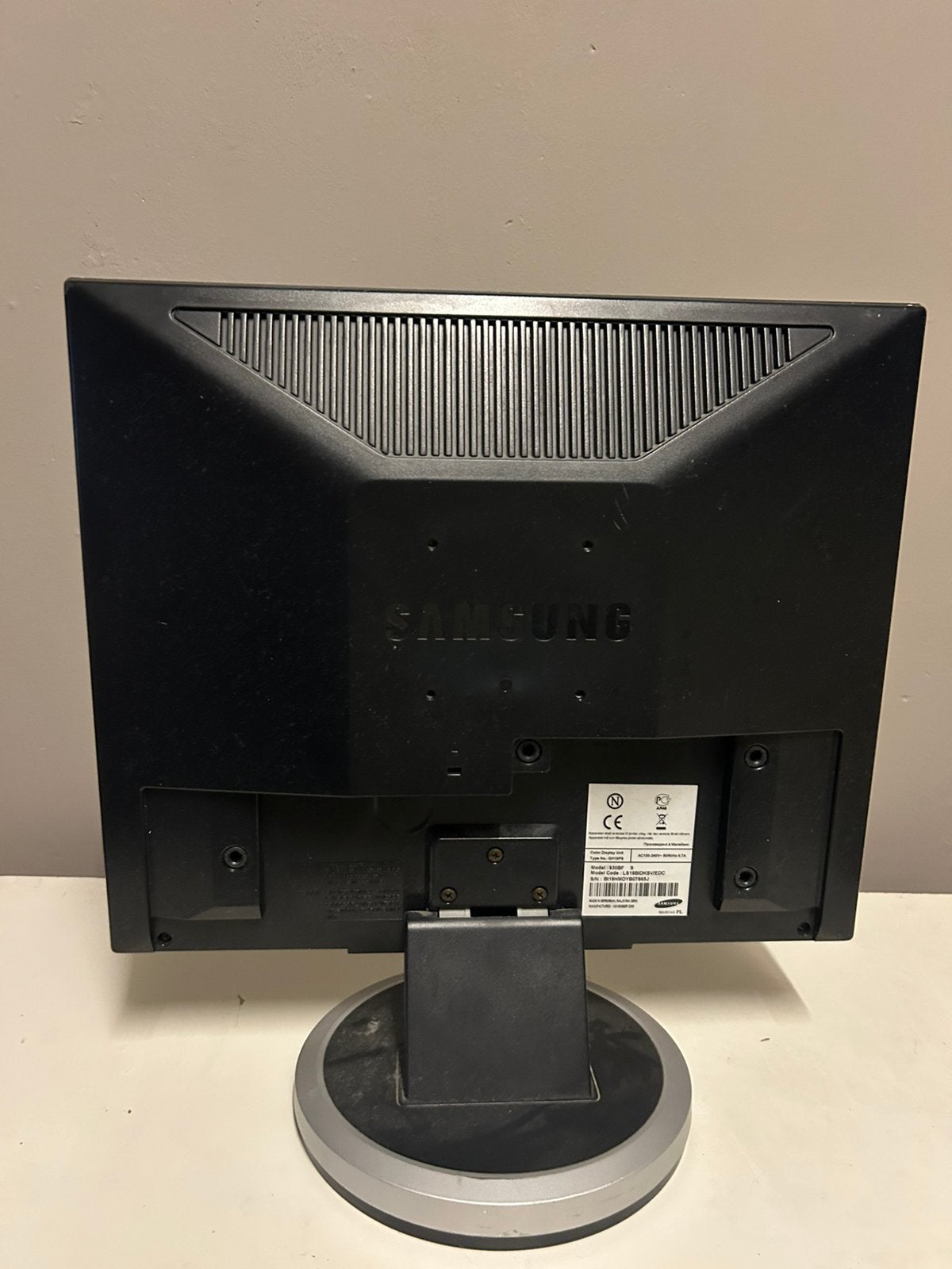 Samsung monitor, Ophalen of Verzenden, Zo goed als nieuw, Overige resoluties, 60 Hz of minder