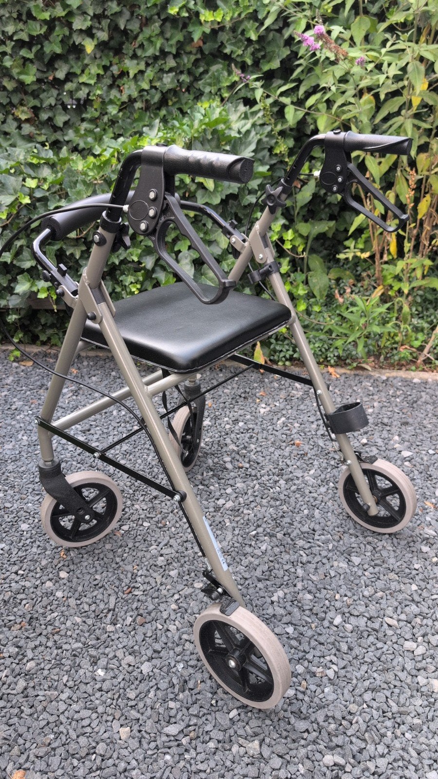 Grijs/zwarte rollator eco-light (Vermeiren), Diversen, Ophalen, Opvouwbaar, Gebruikt