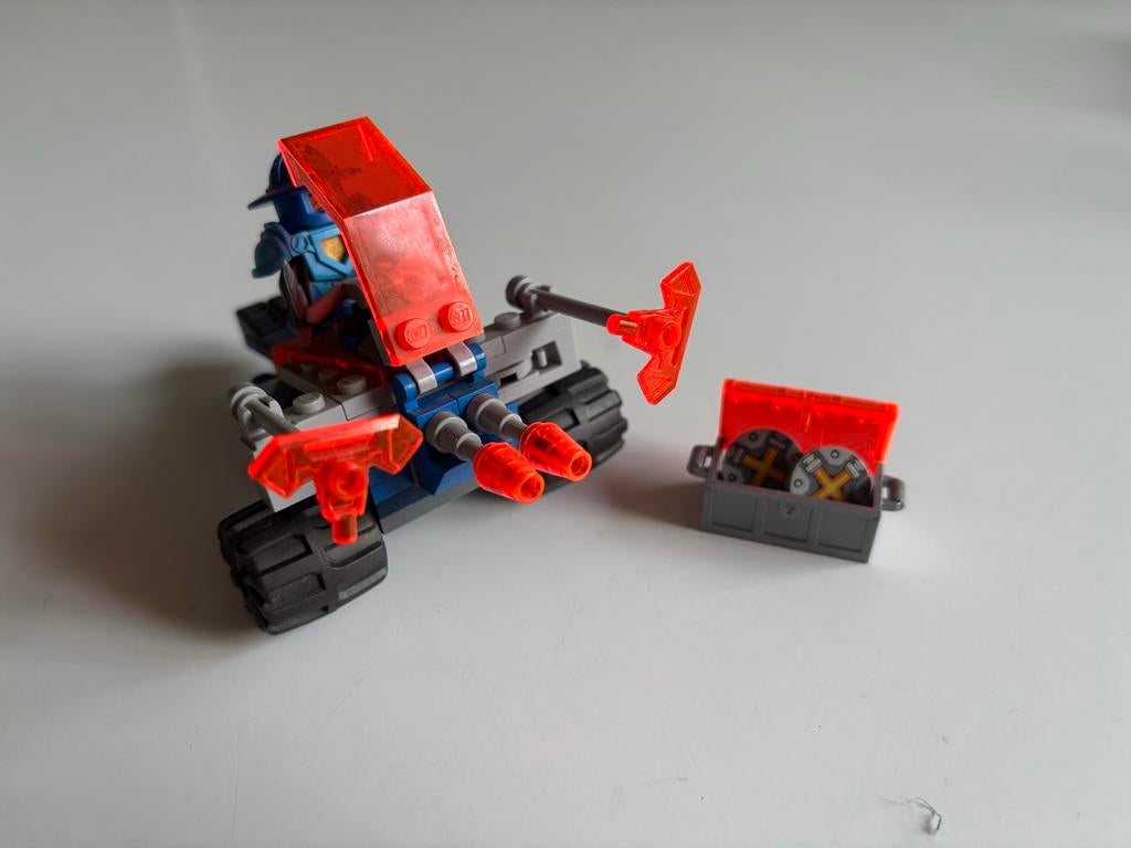 Lego Nexo Knights 70310 Ridder voertuig met minifiguur, Overige thema's, Lego, Ophalen of Verzenden, Zo goed als nieuw