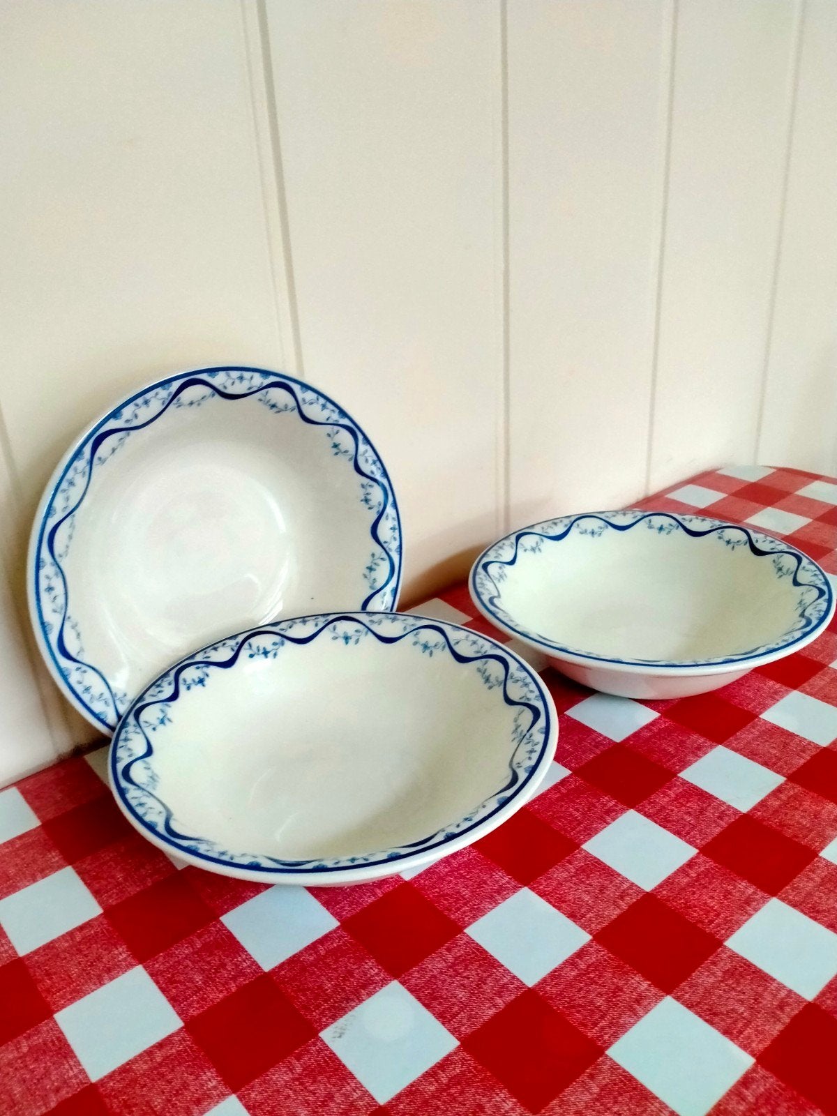 3 x John Tams schaaltjes / cereal bowl blauw/ wit, Ophalen of Verzenden, Aardewerk, Overige stijlen, Schaal of Schalen
