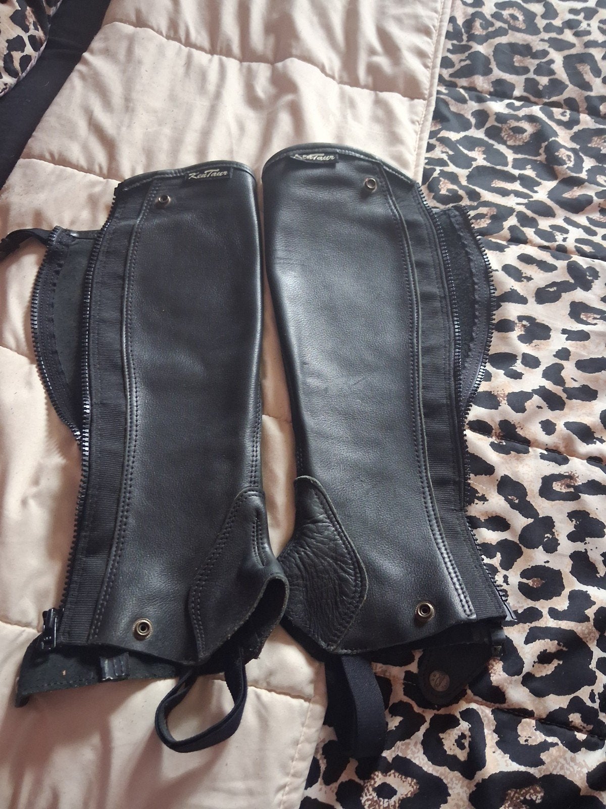 paardrij chaps maat m en paardrij handschoenen maat s, Ophalen, Ritssluiting, Overige merken, Zo goed als nieuw