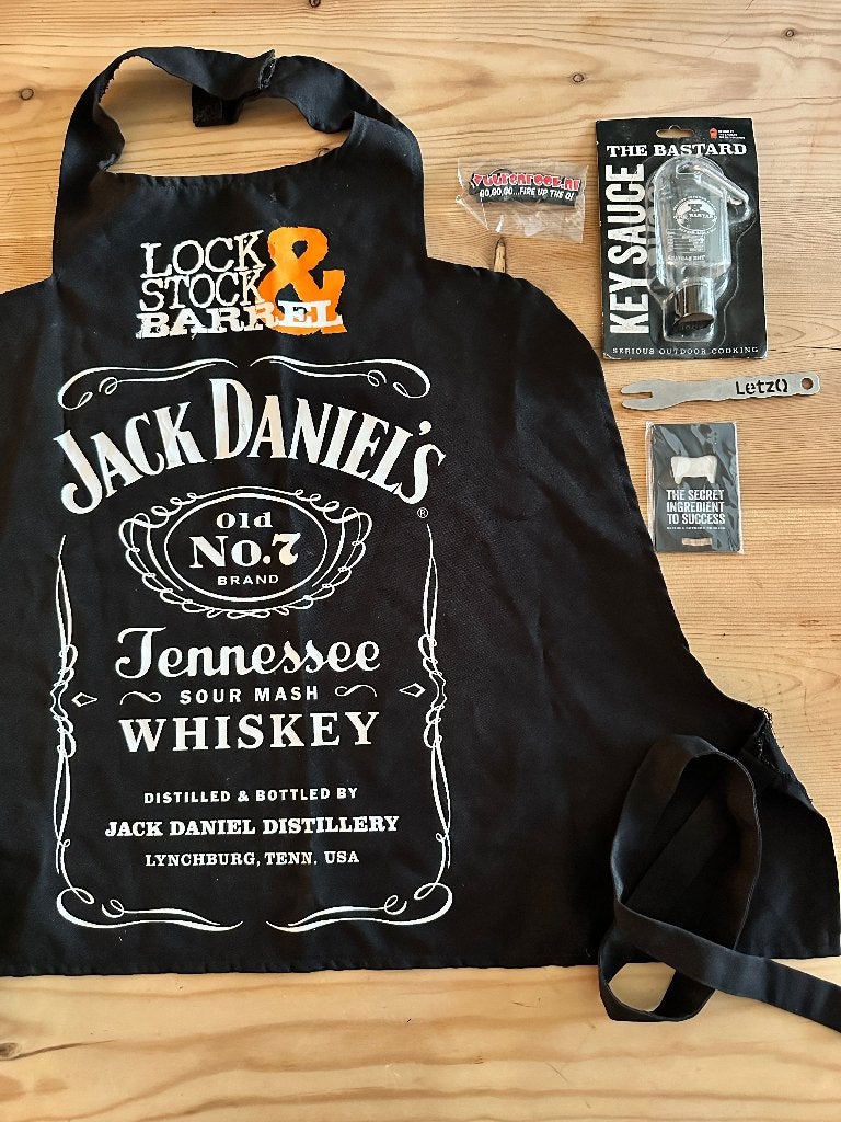 Cadeauset man Nieuw Bbq set met schort en bbq attributen, Ophalen of Verzenden, Nieuw
