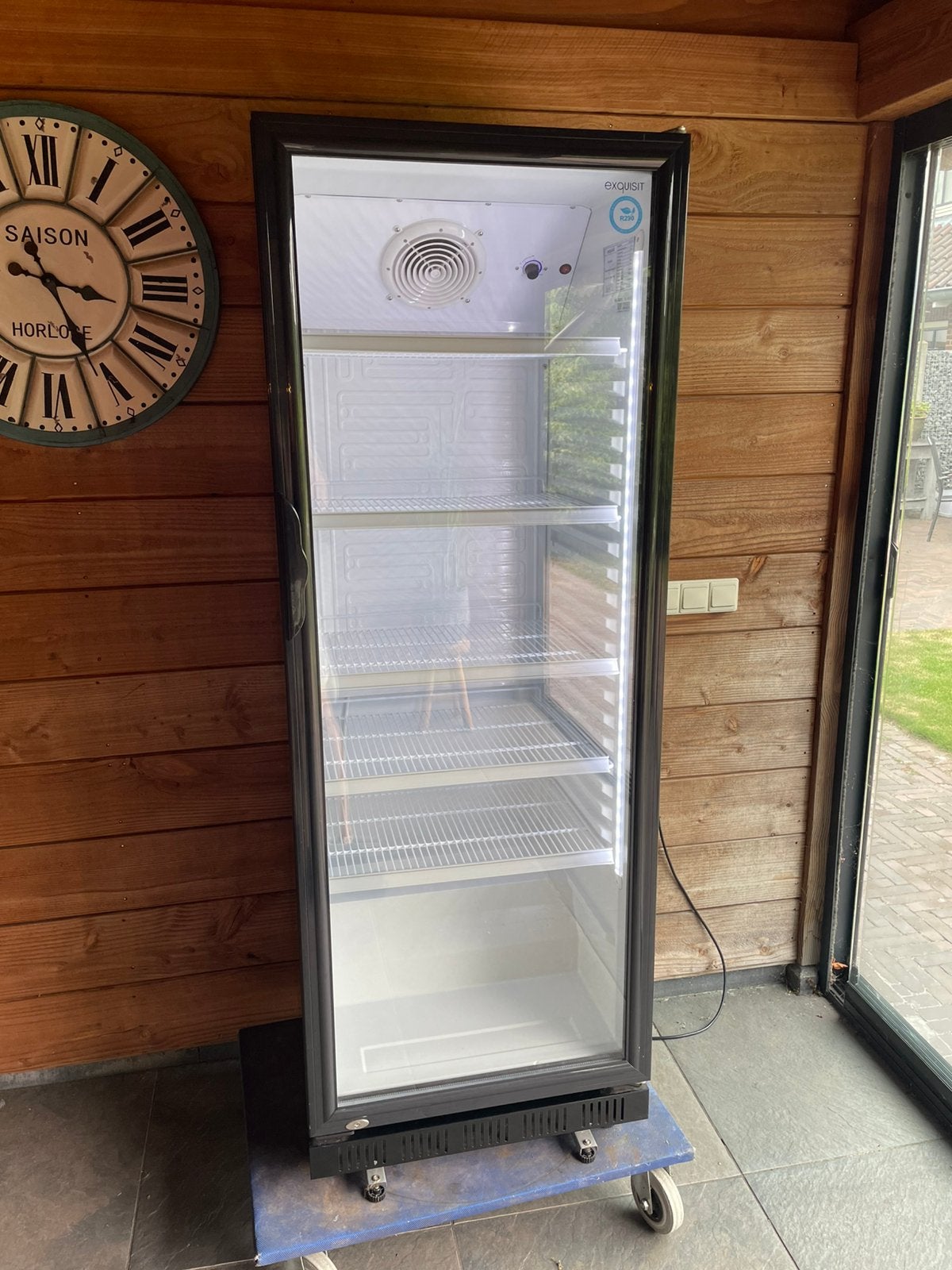 Exquisit ELDC 350 XXL glasdeur koelkast in nieuwstaat, Ophalen, Zonder vriesvak, 200 liter of meer, 160 cm of meer