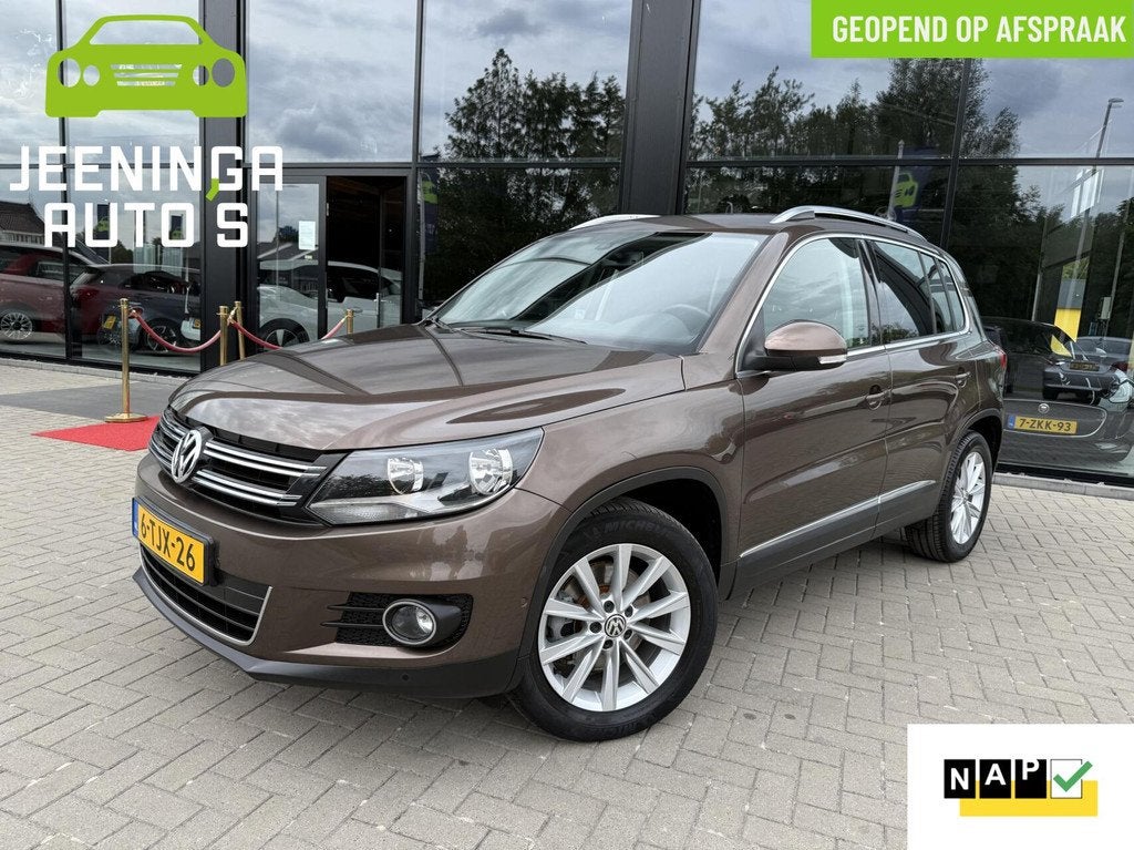 Volkswagen Tiguan 1.4 TSI Sport&Style|Navi|Airco|Trekhaak|Ca, Auto's, Euro 5, Stof, Zwart, 4 cilinders