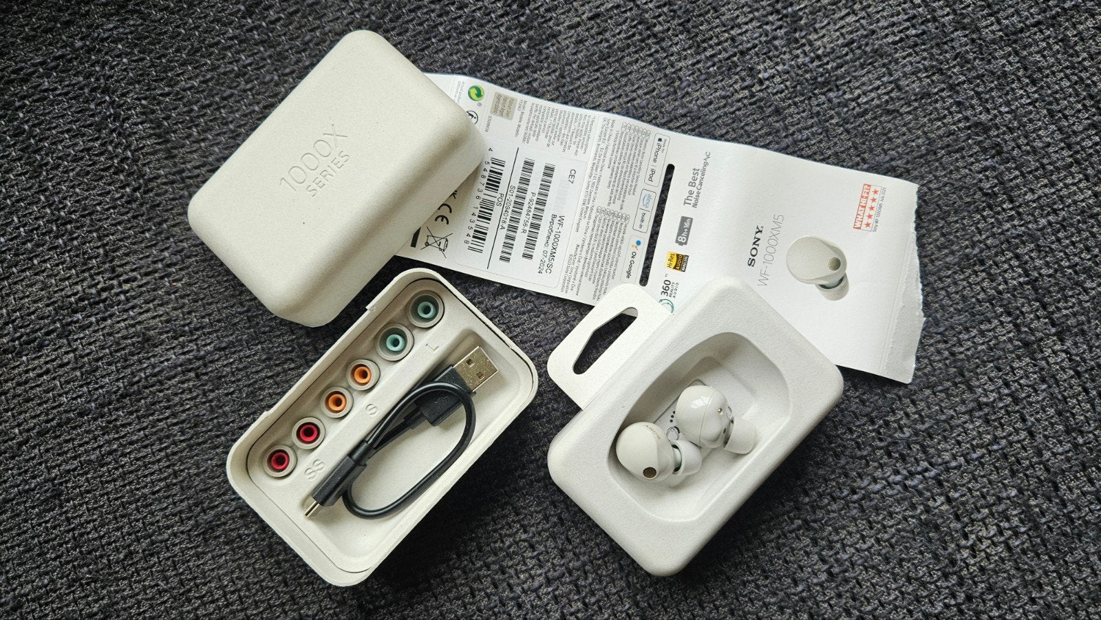 Sony WF-1000XM5 in-ear oordopjes met case, Telecommunicatie, Mobiele telefoons | Oordopjes, Ophalen of Verzenden, Zo goed als nieuw