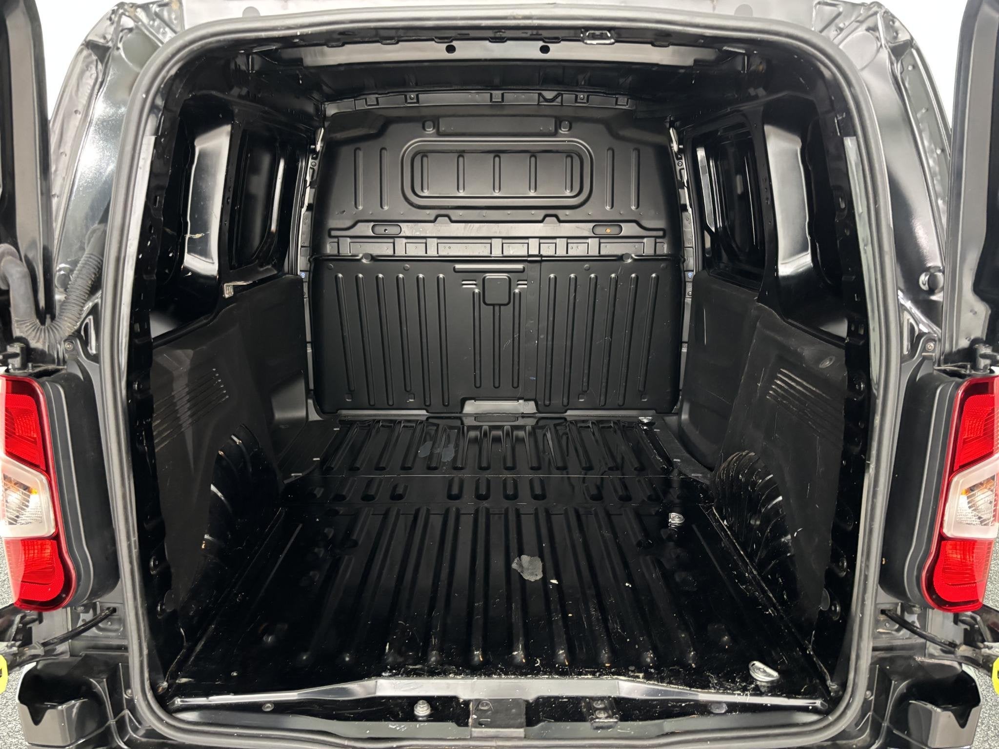Opel Combo 1.5 BlueHDi 130 S&S L1 | ALL-IN PRIJS | 130PK | C, Auto's, Stof, Gebruikt, Euro 6, 4 cilinders