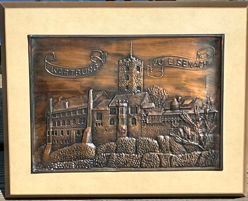 Wartburg Kasteel Reliëf Koperen Plaat Ingelijst, Antiek en Kunst, Kunst | Etsen en Gravures, Ophalen of Verzenden