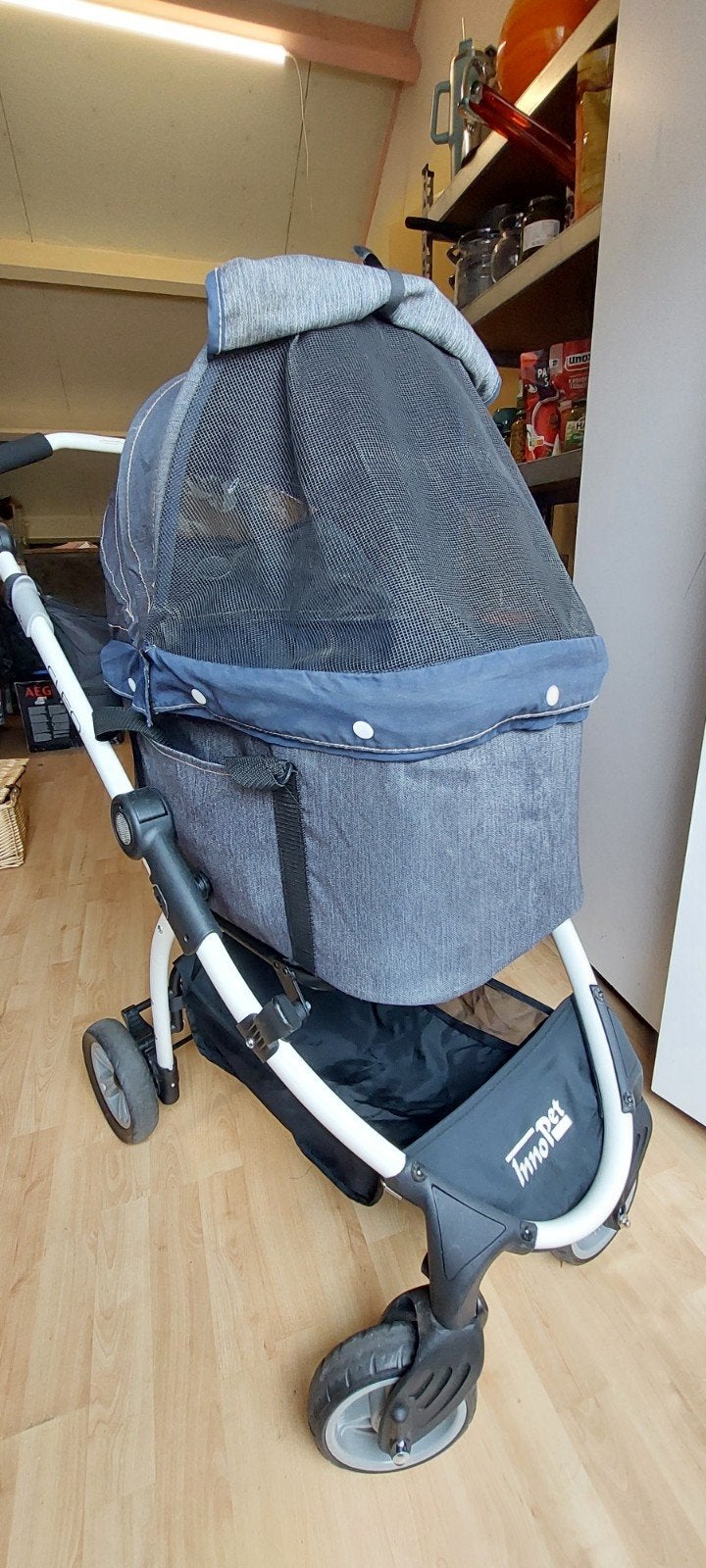 Hondenbuggy van Innopet, Dieren en Toebehoren, Ophalen, Gebruikt