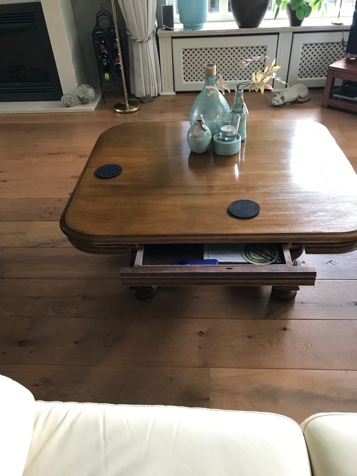 Klassieke houten salontafel met lade, Ophalen
