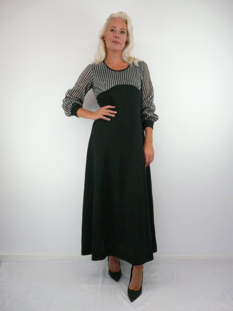 *Abfab Vintage Avondjurk met Zilver 40*, Maat 38/40 (M), Zwart, Ophalen of Verzenden, Zo goed als nieuw