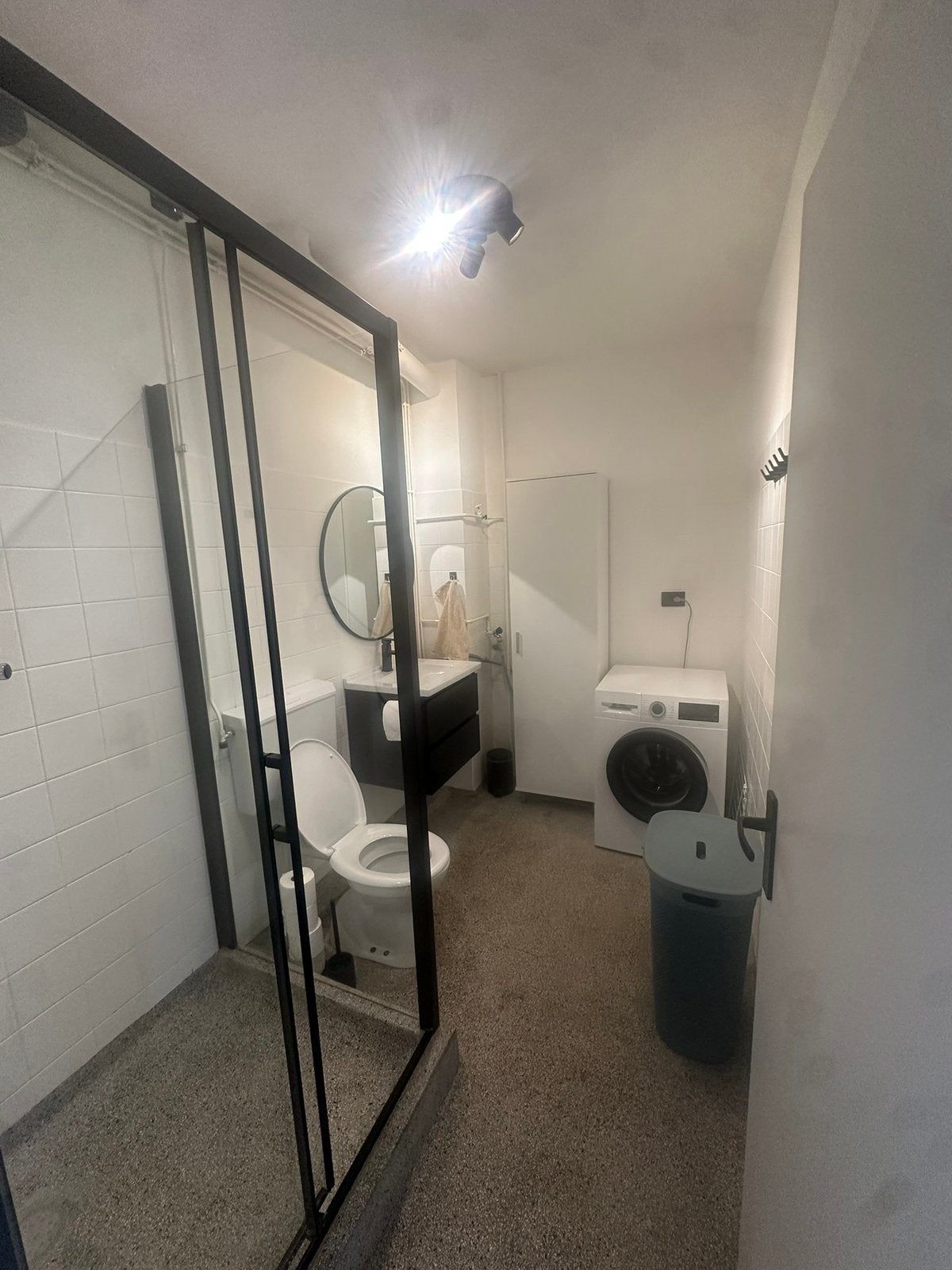 Badkamermeubels, Ophalen, Zo goed als nieuw, Met douche