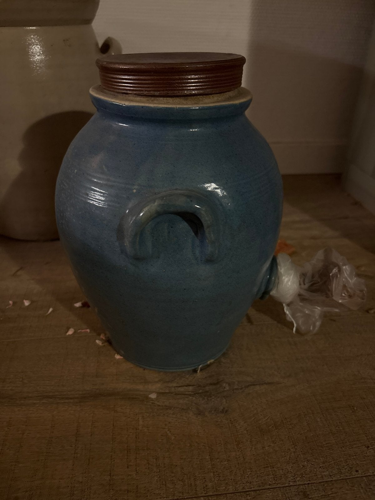 Vintage Azijn Pot - Blauw Keramiek met Kraantje - 32 cm Hoog, Antiek en Kunst, Ophalen