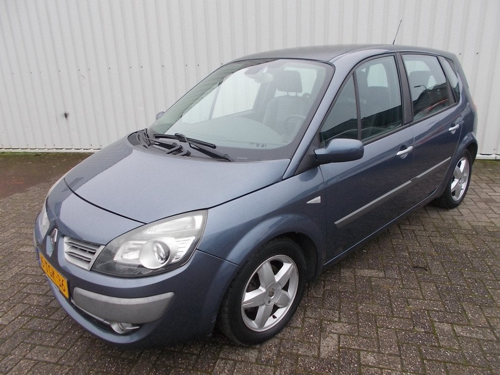 Renault Scénic 1.6-16V Tech Line ( NW. APK KEURING BIJ VERK, Auto's, Renault, Gebruikt, 1295 kg, 4 cilinders, Leder en Stof