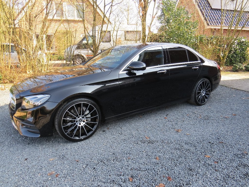 Mercedes-Benz E-Klasse 200 Prestige  |AMG PAKKET | 76000 km, Zwart, 4 cilinders, Zwart, Particulier