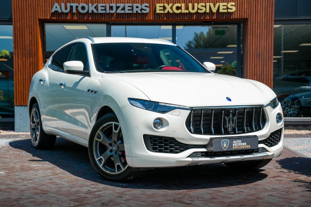 Maserati Levante 3.0 V6 D AWD GranLusso, Auto's, Maserati, Bedrijf, Te koop, Levante, 4x4, ABS, Airbags, Alarm, Electronic Stability Program (ESP)