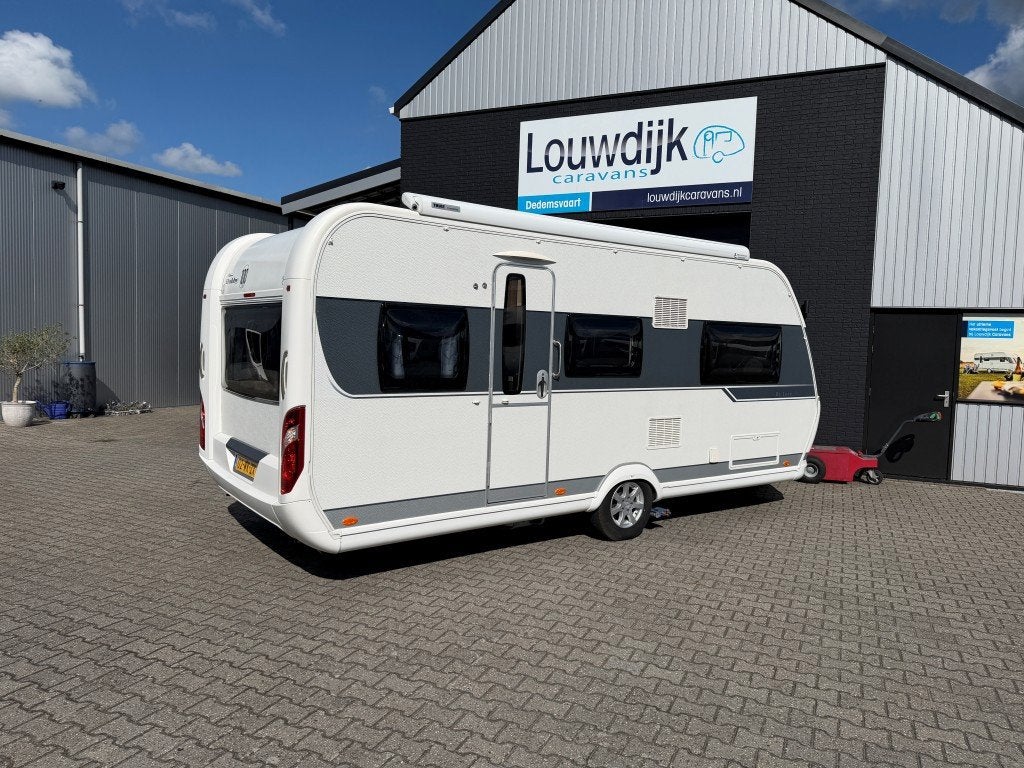 HOBBY De Luxe 495 UL ’14 (Mover, Enkele Bedden), Caravans en Kamperen, Rondzit, Hobby, 7 tot 8 meter, Bedrijf