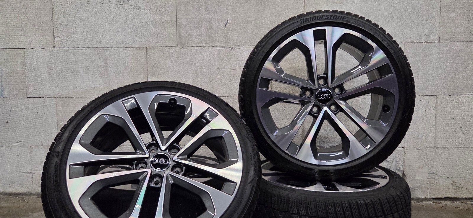18" Audi A3 S3 8Y 8V 8P Golf orig velgen winterbanden 7.5mm, Auto-onderdelen, Banden en Velgen, 18 inch, Gebruikt, Banden en Velgen