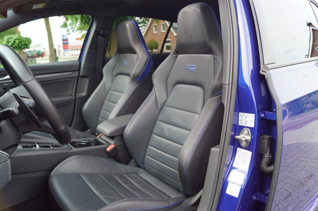 Volkswagen GOLF R Performance 2.0 TSI (425pk) DSG Akra/Leer/, Auto's, Volkswagen, Automaat, Gebruikt, Euro 6, 4 cilinders