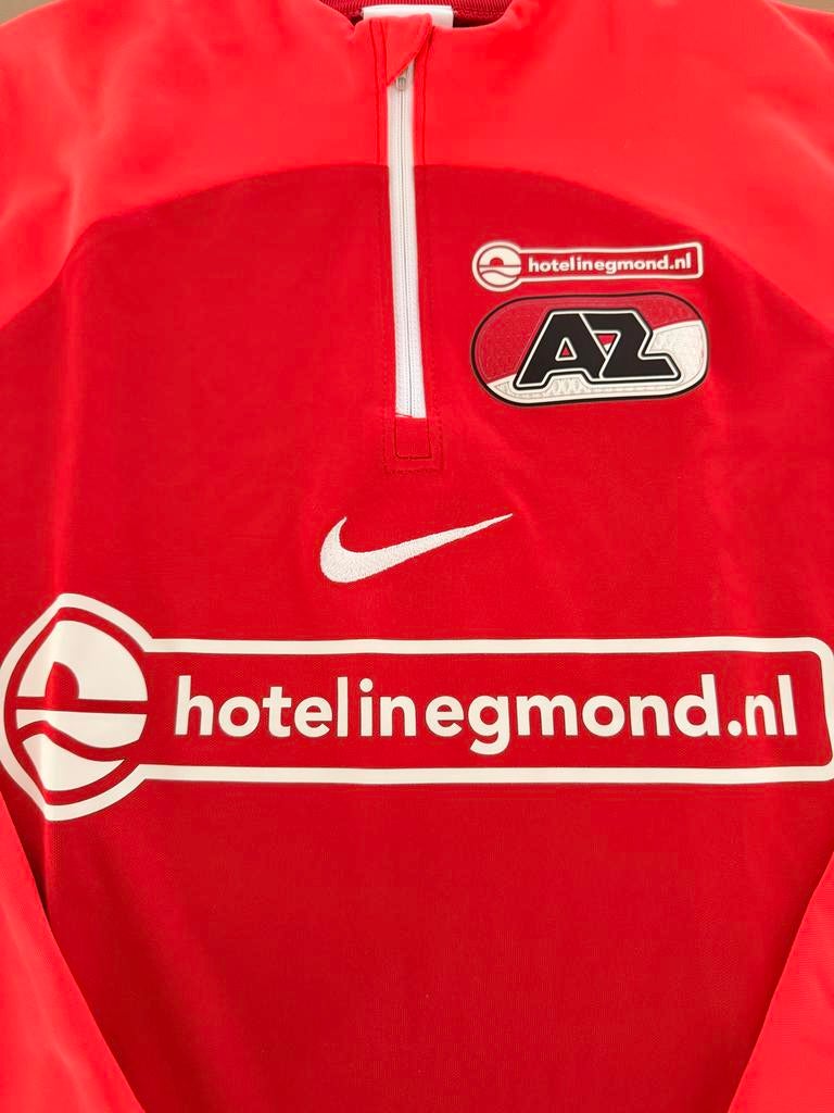 AZ NIKE trainingsjack/vest/trui rood maat M 137-147, Ophalen of Verzenden, Zo goed als nieuw, Jongen of Meisje