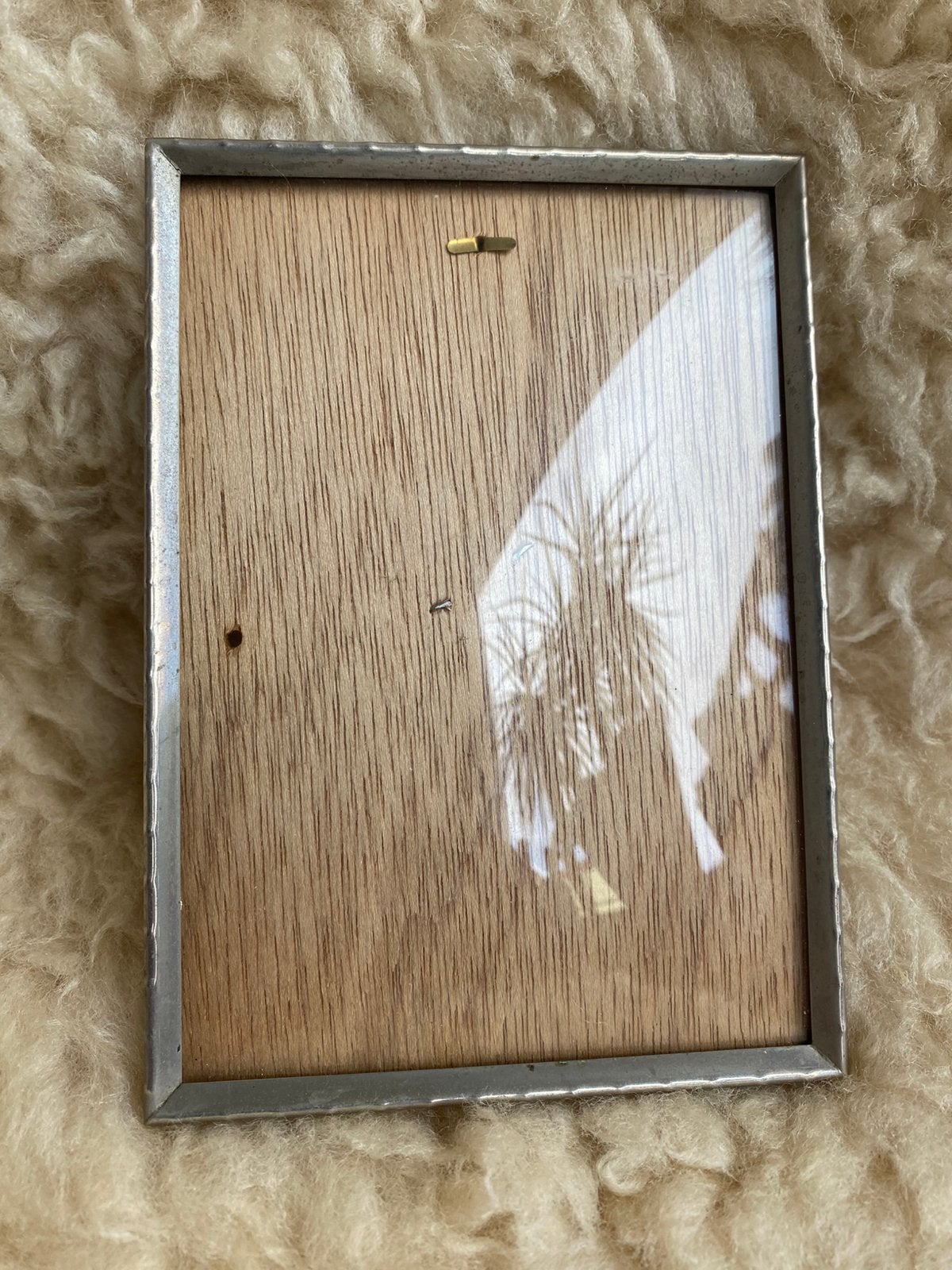 Vintage verzilverd fotolijstje met bol glas, Audio, Tv en Foto, Fotografie | Fotolijsten, Gebruikt, Zilver, Met glas, Standaard fotolijst
