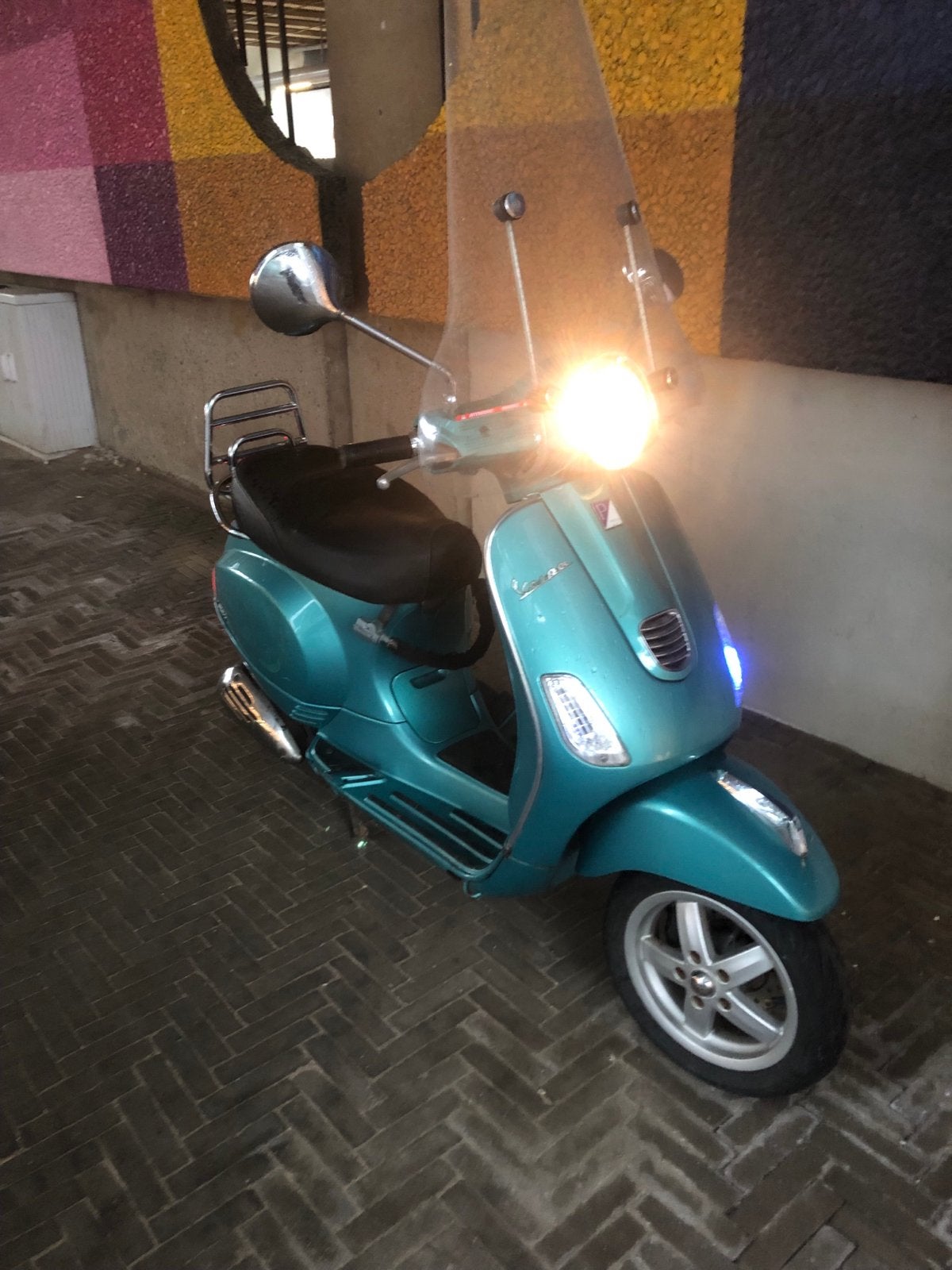 Vespa LX 2012 blauw snor goedwerkend of ruil 2t, Gebruikt, Maximaal 45 km/u, Ophalen of Verzenden, Benzine