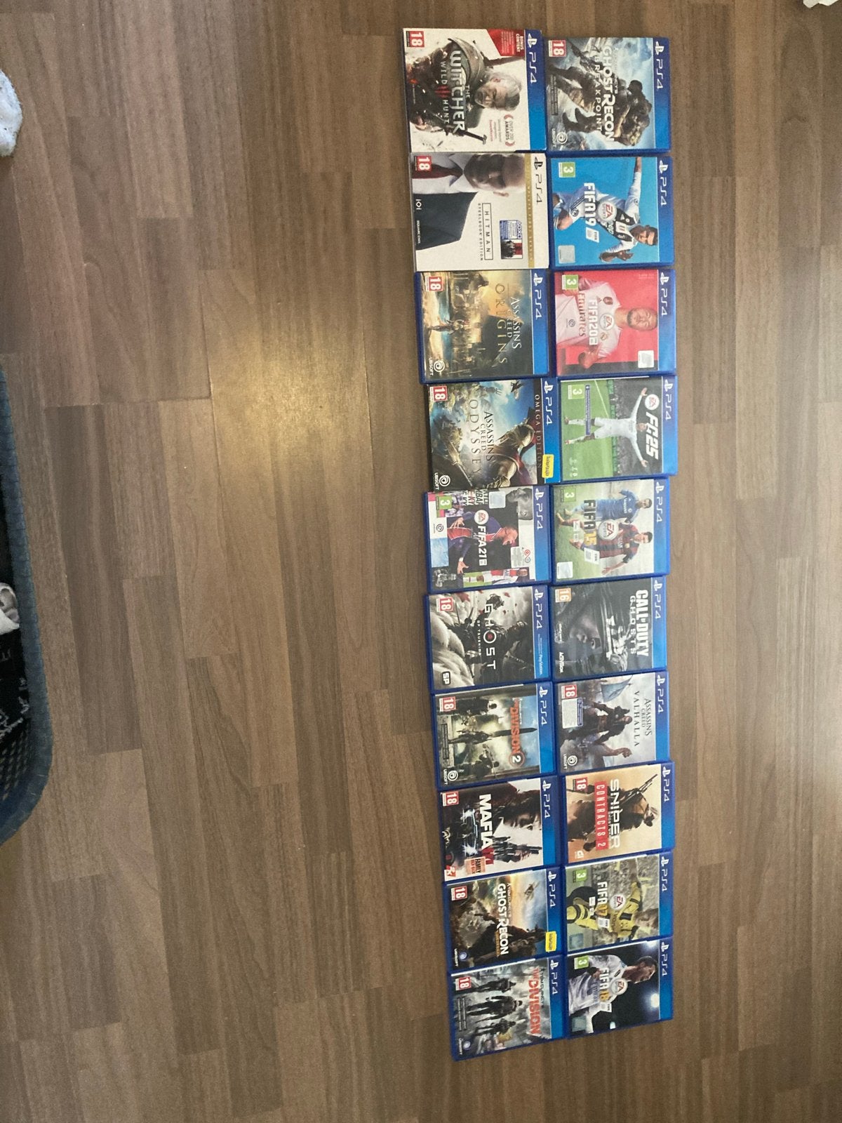 Grote collectie PS4 games: FIFA, Assassin's Creed, Witcher, Spelcomputers en Games, Ophalen, Online, Gebruikt, Vanaf 18 jaar