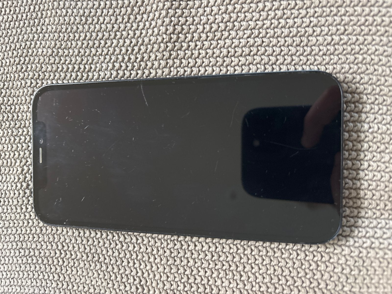 iPhone 12 Zwart - Draadloos opladen - Goede staat - hoesje, Telecommunicatie, Mobiele telefoons | Apple iPhone, Ophalen of Verzenden