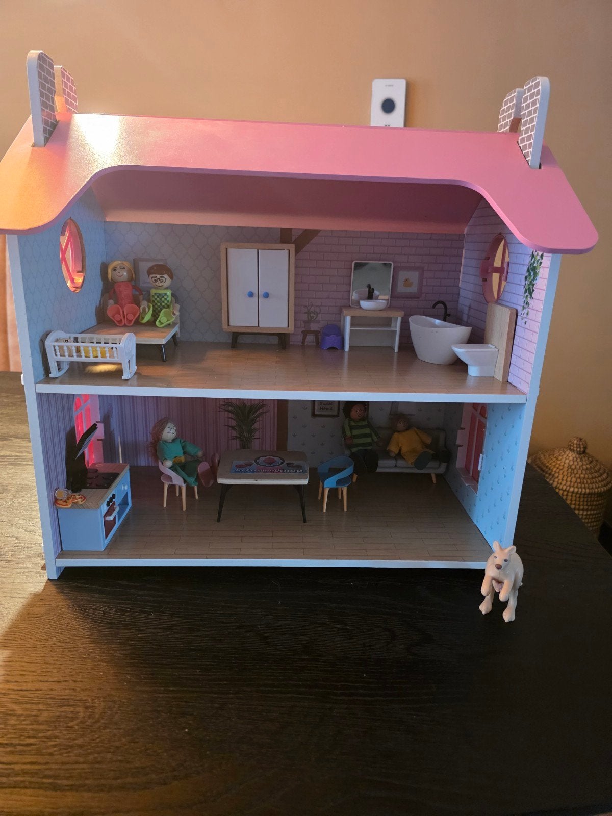Playtive Houten Poppenhuis met Meubels en Poppen, Ophalen, Zo goed als nieuw, Overige typen