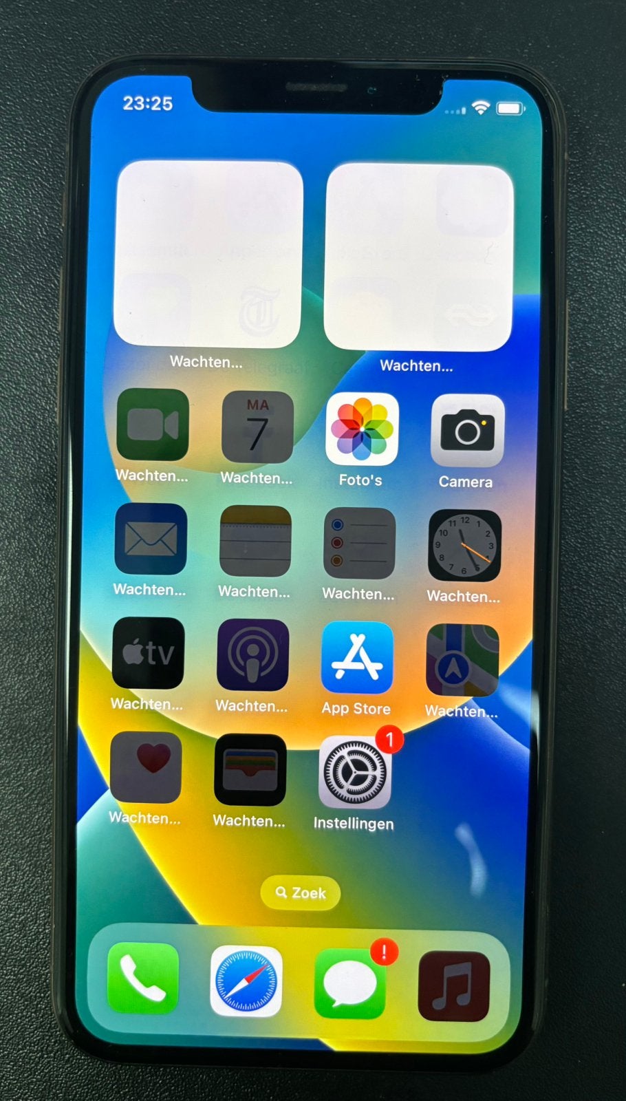 Iphone XS Gold 64 GB in goede staat., Telecommunicatie, IPhone XS, Ophalen of Verzenden, Zo goed als nieuw, 82 %
