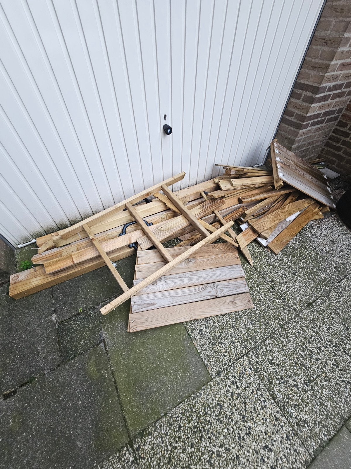 hout (afgebroken klimrek), Minder dan 3 m³, Ophalen