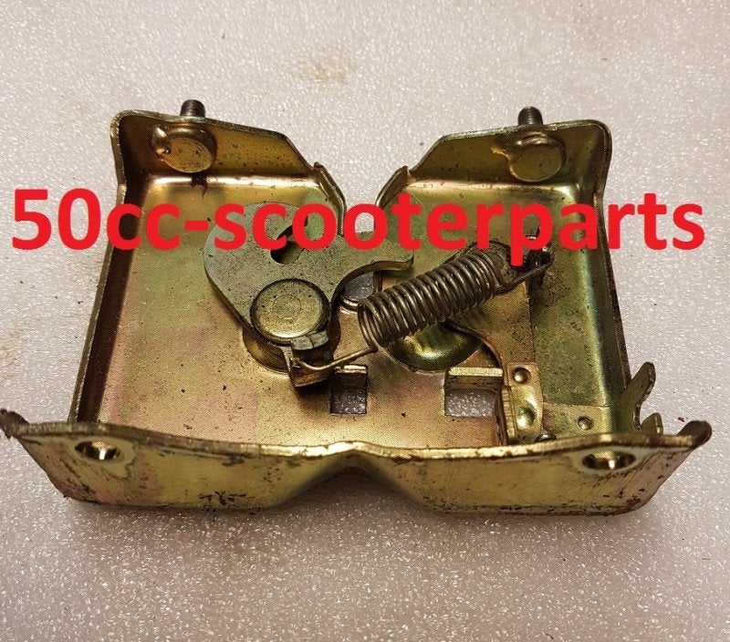 Zadelslot houder Hyosung Ez100 Yk2278 Gebruikt, Ophalen of Verzenden