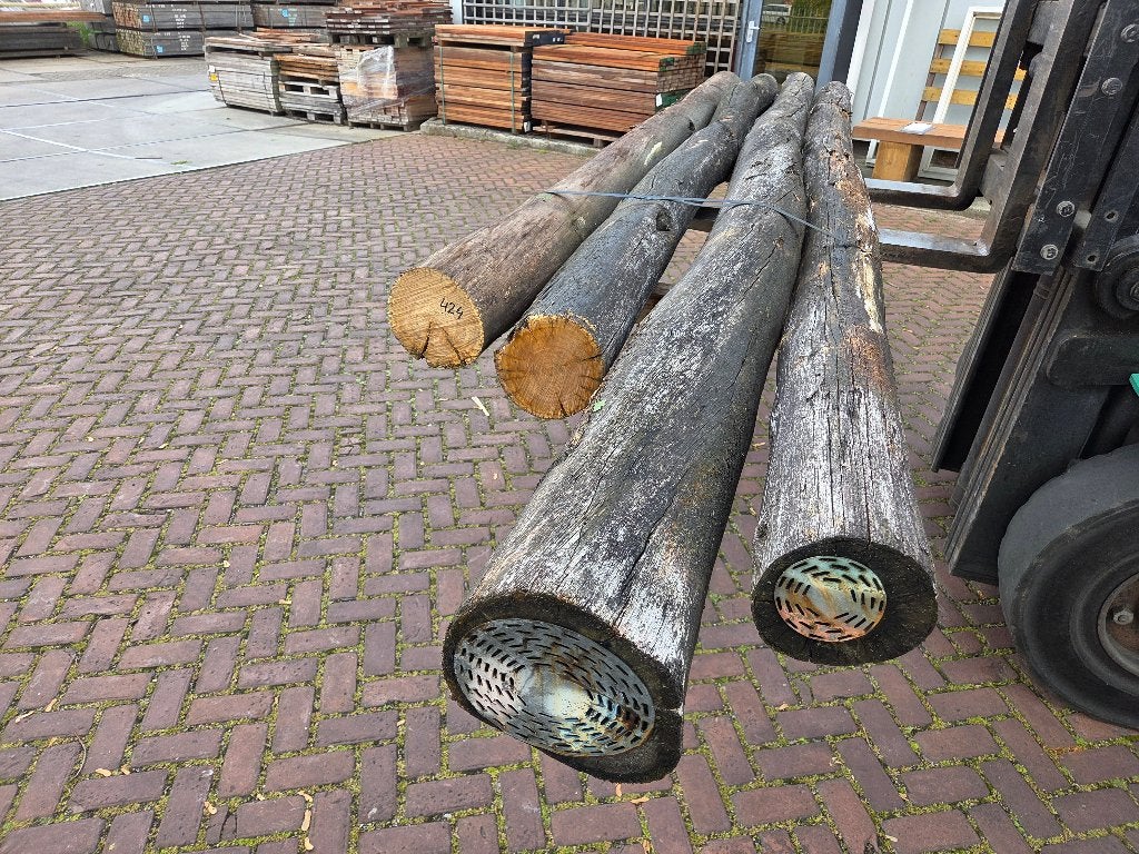4 Gebruikte hardhouten ronde palen onbehandeld - nr: HB424, Ophalen, Gebruikt, 250 cm of meer, Palen
