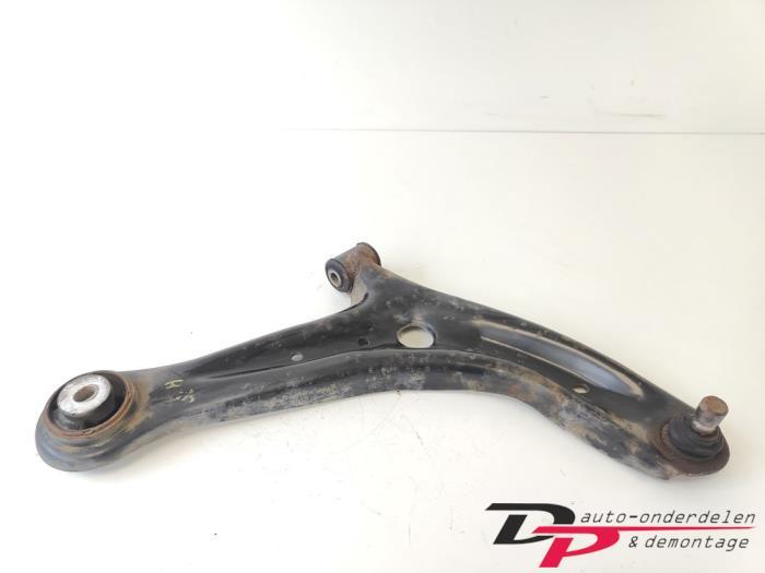 Draagarm rechts-voor van een Ford Fiesta, Gebruikt, -, -, Ophalen of Verzenden