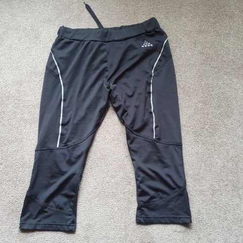 Joggingbroek dames driekwart zwart, Kleding | Dames, Sportkleding, Zwart, Nieuw, Ophalen of Verzenden, Maat 42/44 (L)