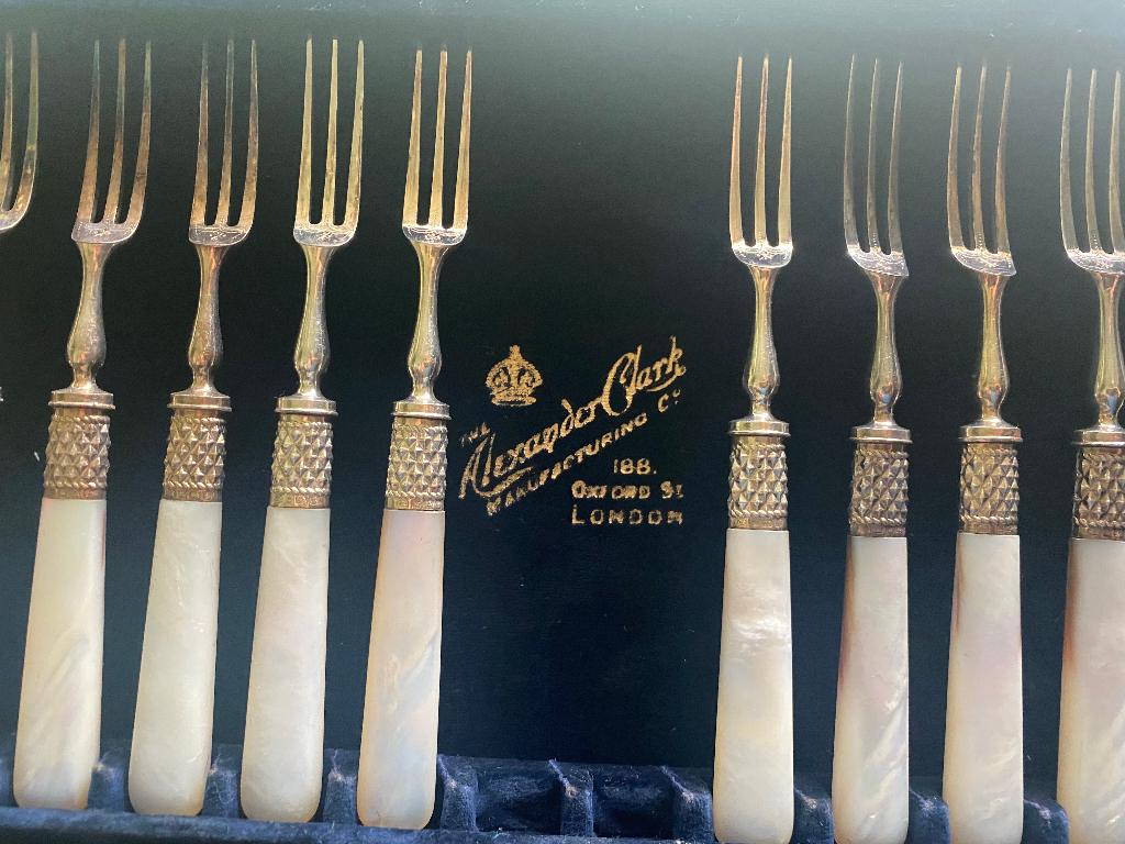antiek Alexander Clark bestek van zilver en parelmoer, Ophalen of Verzenden