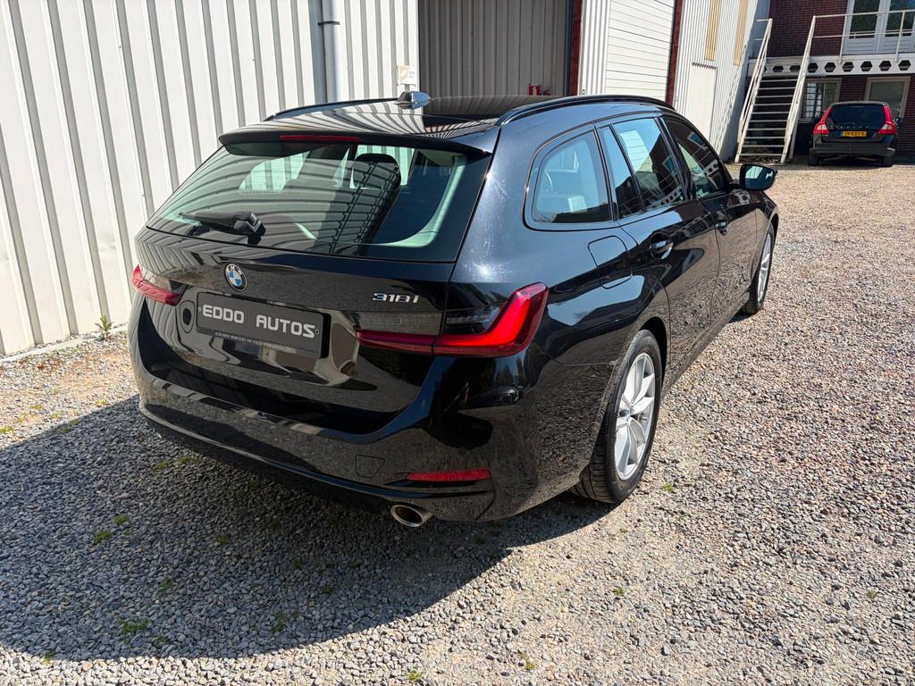 BMW 3-serie Touring 318i NW MODEL ZWART LED BTW ALL IN, Gebruikt, Zwart, Zwart, Geïmporteerd